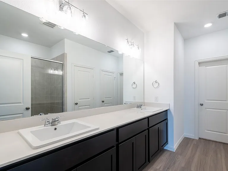 3804 Chicory Ct — Photo 9