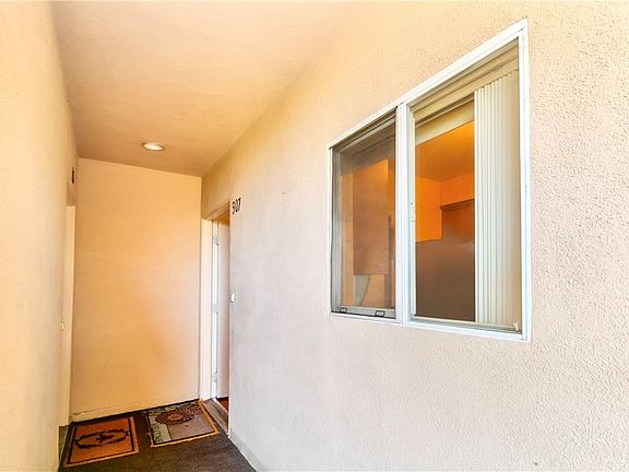 4th image of 6339 Morse Ave APT 307