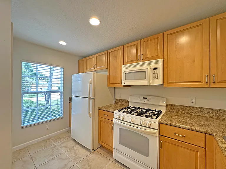 11329 SW Birch Tree Cir — Photo 13