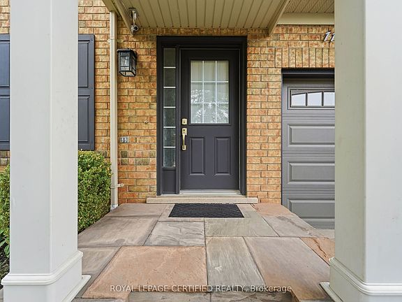5th image of 1149 Barr Cres