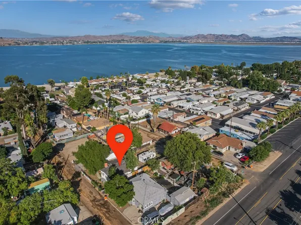 32984 Cedar Dr, Lake Elsinore, CA 92530