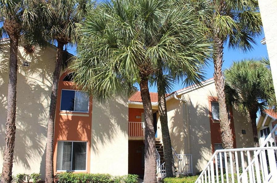 1st image of 1226 The Pointe Dr