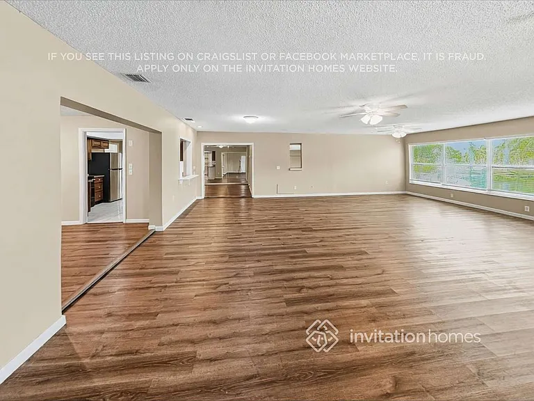 11577 Pine St — Photo 5