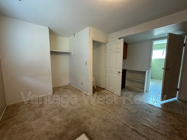 723A Stockwell Ave — Photo 22