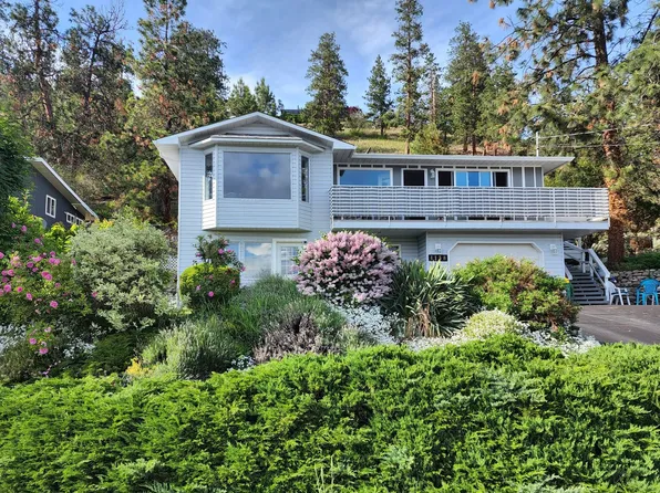 4138 4th Ave, Peachland, BC V0H 1X5