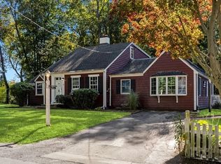 11 Sanborn Rd, Hingham, MA 02043