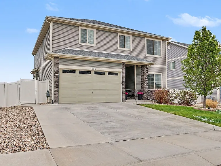 7856 Luminary Ln — Photo 8