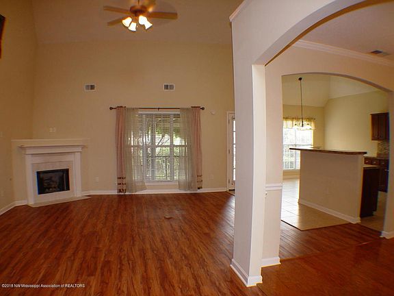 4th image of 10889 Paul Coleman Dr