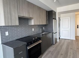 2075 Lakeshore Rd #610, Burlington, ON L7R 1E2