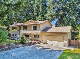 713 220th St SW, Bothell, WA 98021