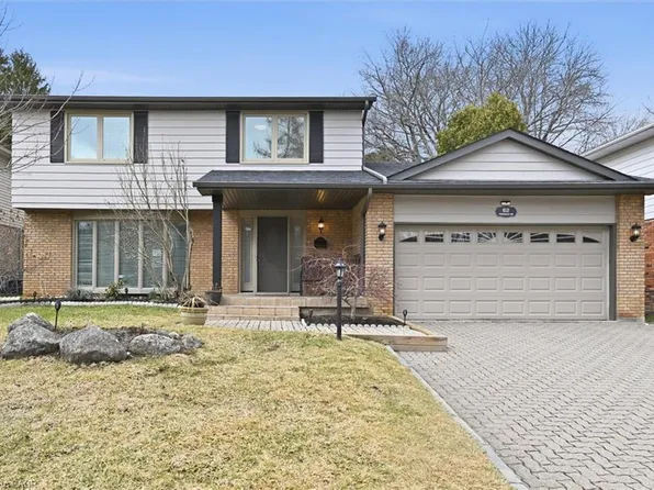 62 Terrace Dr, Hamilton, ON L9H 3X2