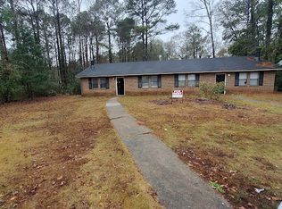 122 Essex Ct, Athens, GA 30605