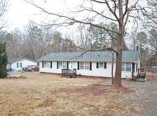 11824 Swansboro Ln, Huntersville, NC 28078