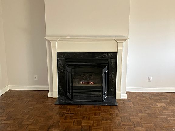 4th image of 3636 Taliluna Ave APT 238