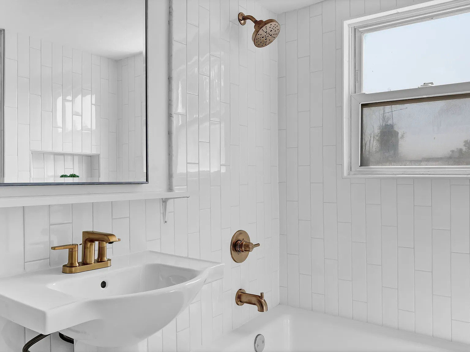 2 bed, 800 sqft, $1,600 — Photo 3