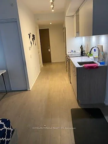 251 Jarvis St #1605 — Photo 4