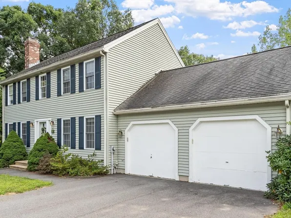 64 Jordans Way, Leominster, MA 01453