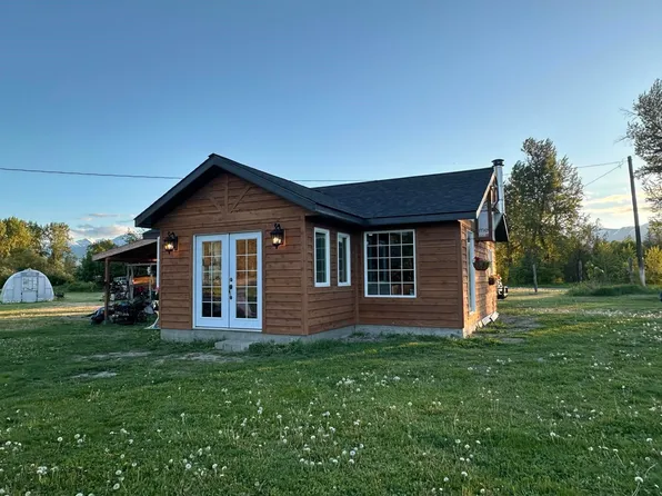 279 E Riverdale Dr, Libby, MT 59923