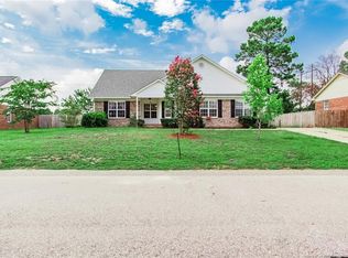 3916 Cullerton St, Hope Mills, NC 28348