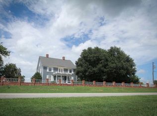 120 Flatwood Rd, Hodges, SC 29653