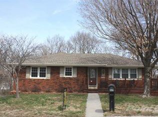 4609 Llama Ln, Saint Joseph, MO 64506