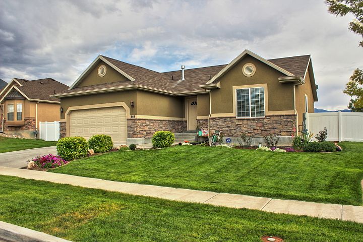 1st image of 448 E Lourdes Ln