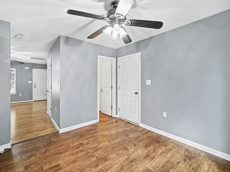 4937 Broad Leaf Ct — Photo 9
