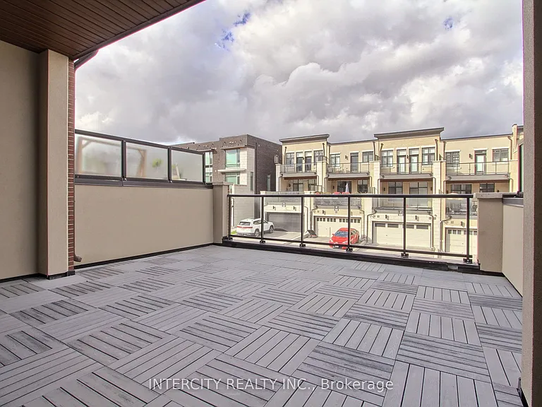 7 Adaskin Ave — Photo 24