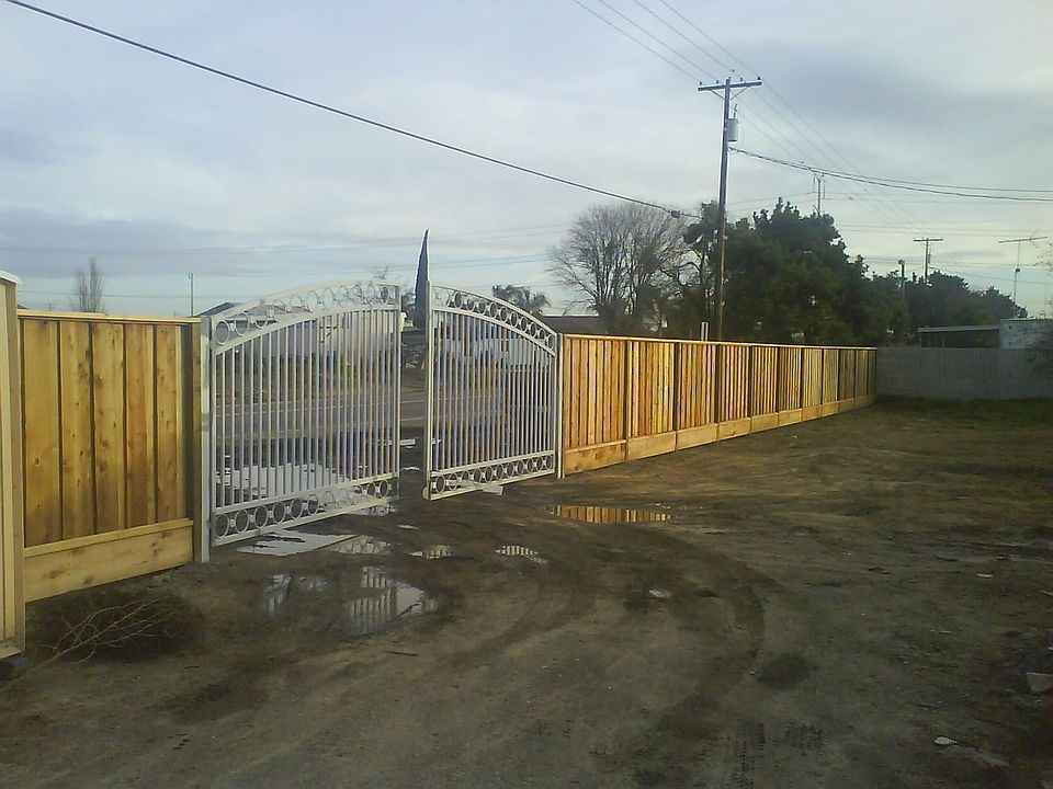 Front gate newly installed automatic
