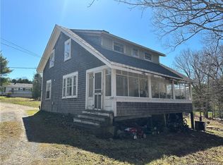 16 Clark Rd, Rothesay, NB E2E 2H1