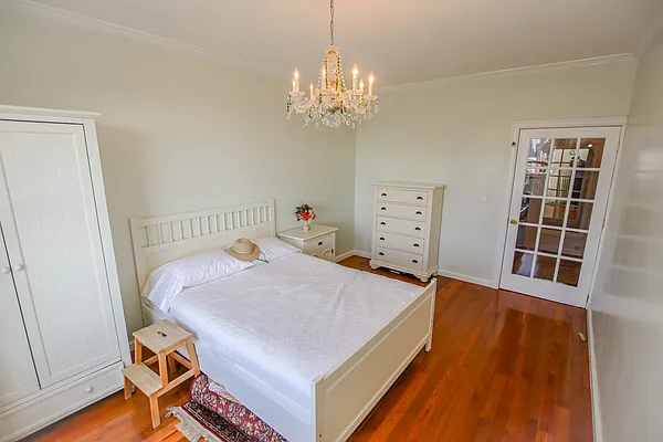 Sold by Remax City Square | media 1