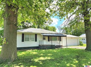 236 Cummings St, Beatrice, NE 68310