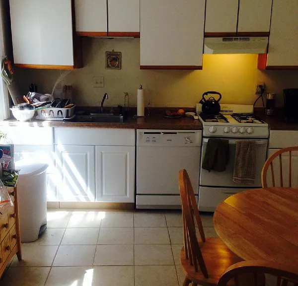 100 Linden St #12 — Photo 4