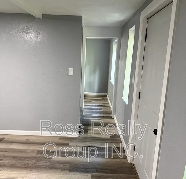 5130 Prestler Rd — Photo 5