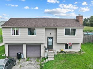 810 Nordhoff Farm Dr, Englewood, OH