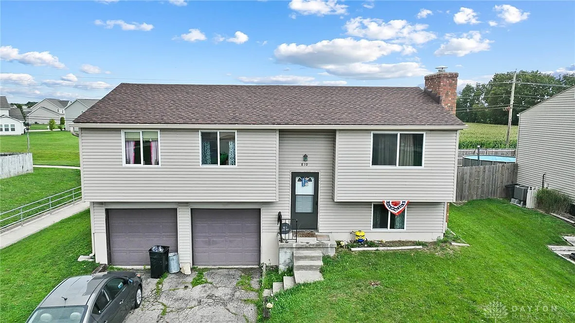 810 Nordhoff Farm Dr photo 1