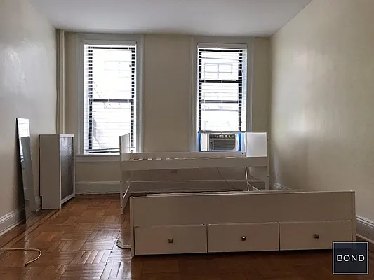 Rented by Bond New York | media 16