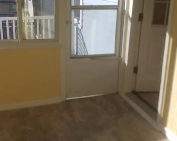 9946 Carlyle Ave — Photo 5