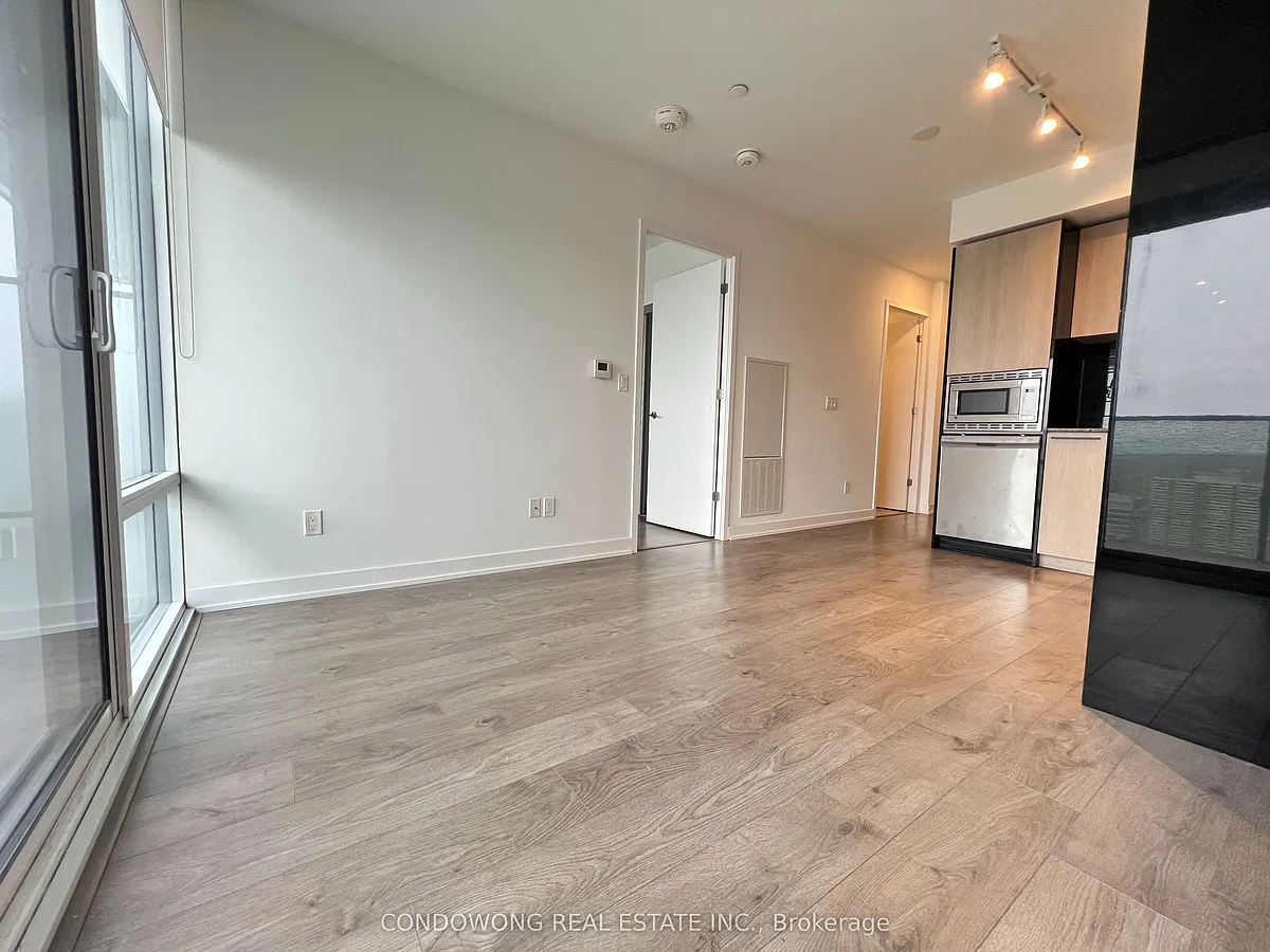 Photo 2 of 10 - 501 Yonge St #3608 - Toronto, ON Building Photo - 501 Yonge St #3608