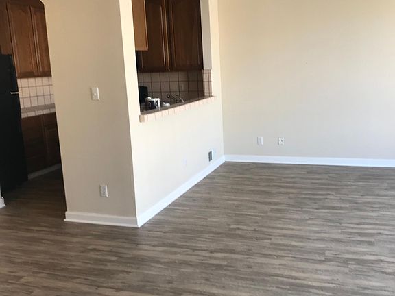 2nd image of 1430 17th Ave #A