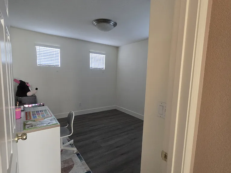 8178 Kayleen Ct — Photo 28
