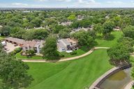 Shady Lake Cir-2905-048.jpg