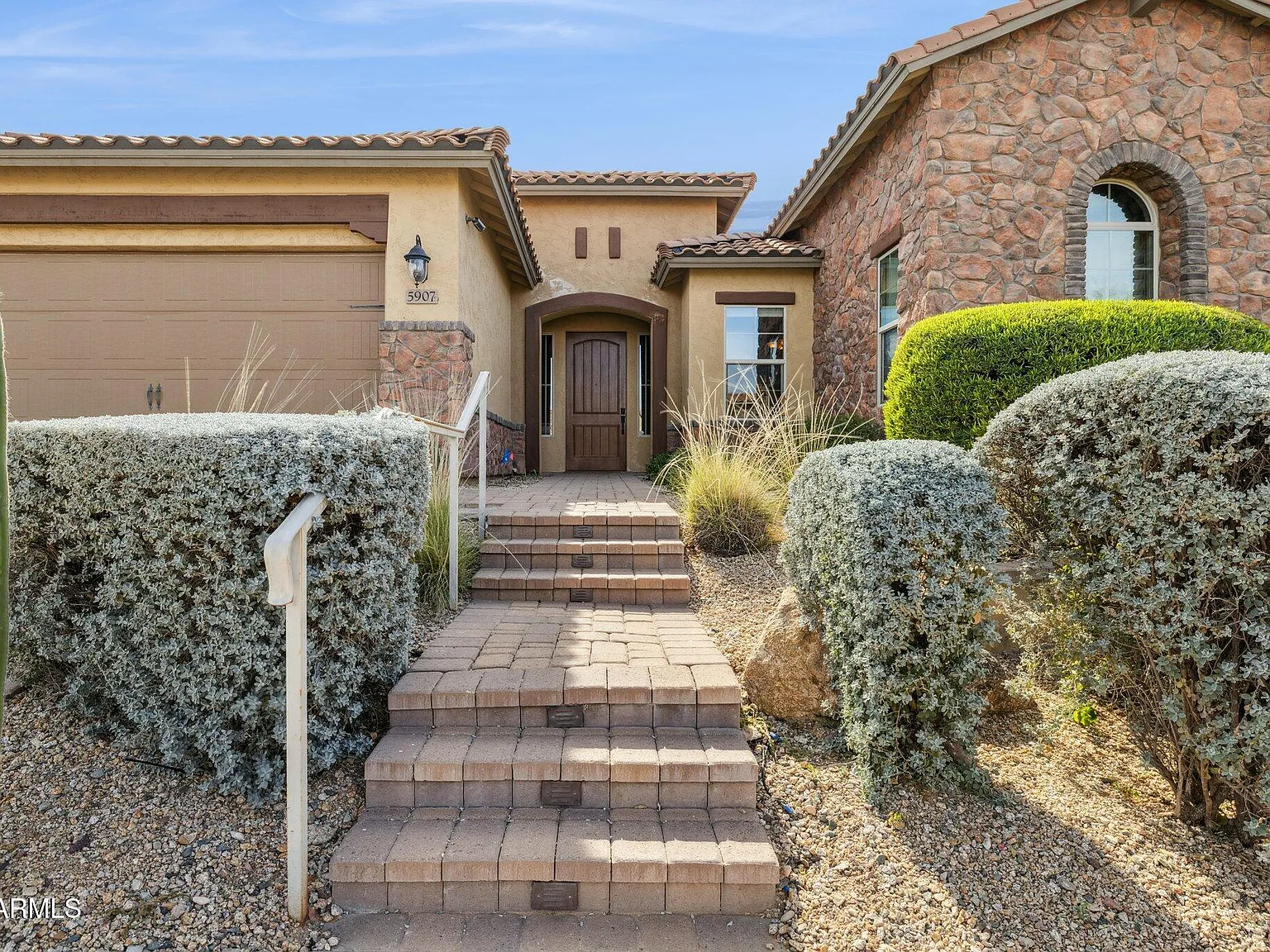 3 bed, 3.5 bath, 3468 sqft, $7,000 — Photo 3