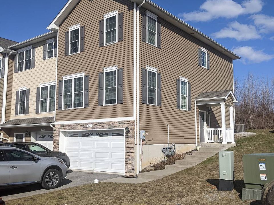 1st image of 307 Iron Forge Ln