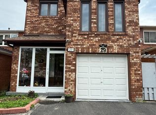 29 Parsonage Dr #2, Toronto, ON M1B 4J2