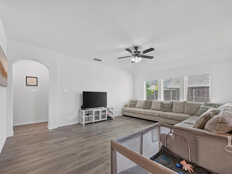 10121 High Grade Dr — Photo 10
