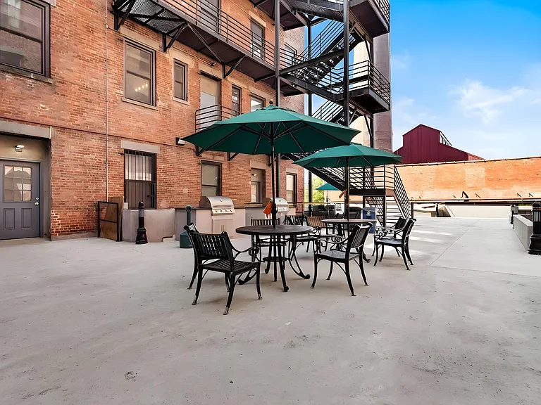 186 Wayne St #425D — Photo 23