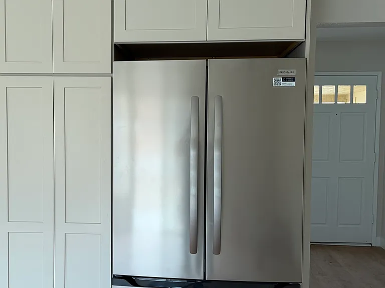 10516 Giffin Way — Photo 1