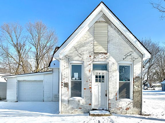 3rd image of 263 S Carthage Rd