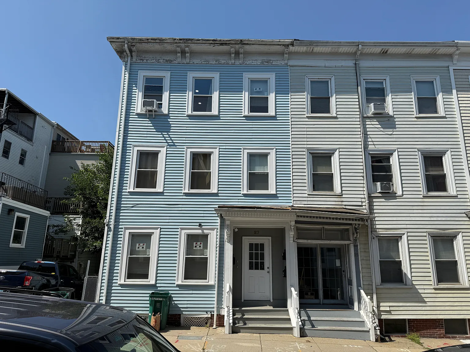 2 bed, 900 sqft, $1,200 — Photo 1